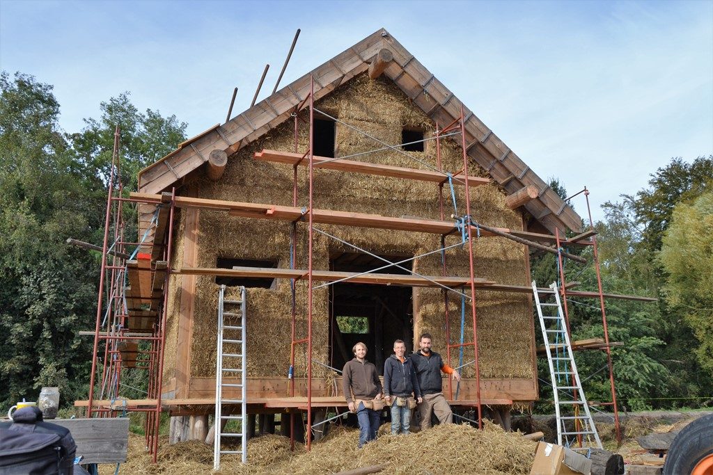 strohballenhaus in belgien strohnatur