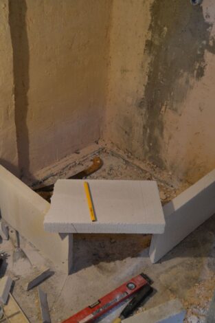 tadelakt-badezimmer-bettrahmen-1