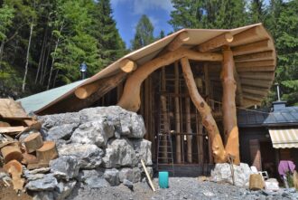 aueralm-strohballenhaus-26