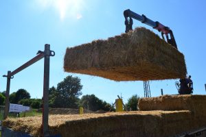 lasttragender-Strohballenhaus-Workshop-loadbearing-straw-bale-house
