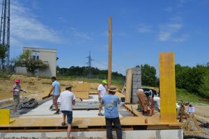 lasttragender-Strohballenhaus-Workshop-loadbearing-straw-bale-house