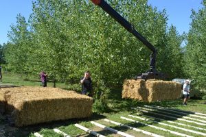 lasttragender-Strohballenhaus-Workshop-loadbearing-straw-bale-house