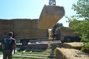 lasttragender-Strohballenhaus-Workshop-loadbearing-straw-bale-house
