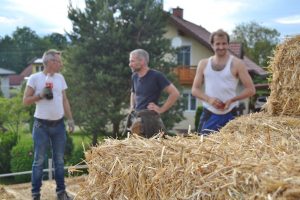 Strohnatur: Strohballen-Dachinfill